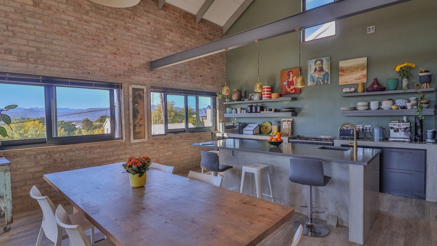 5 Bedroom Property for Sale in Riebeek Kasteel Western Cape